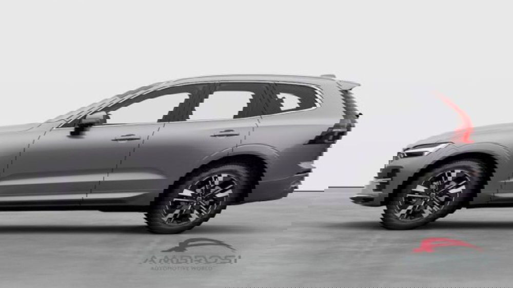 Volvo XC60 nuova a Perugia (2)