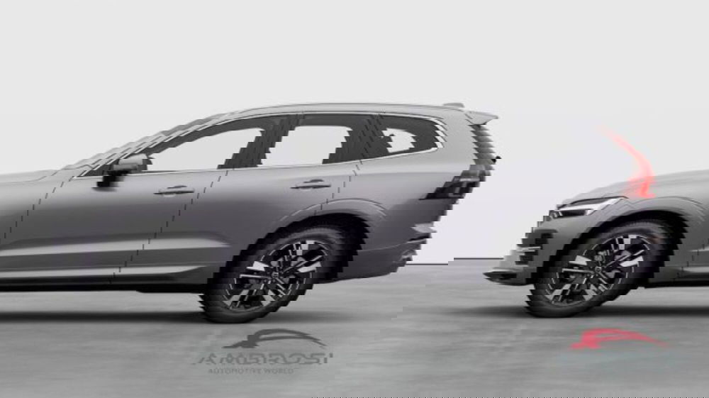 Volvo XC60 nuova a Perugia (2)