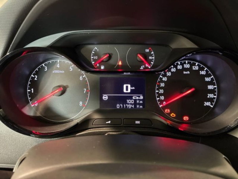 Opel Crossland usata a Ancona (12)