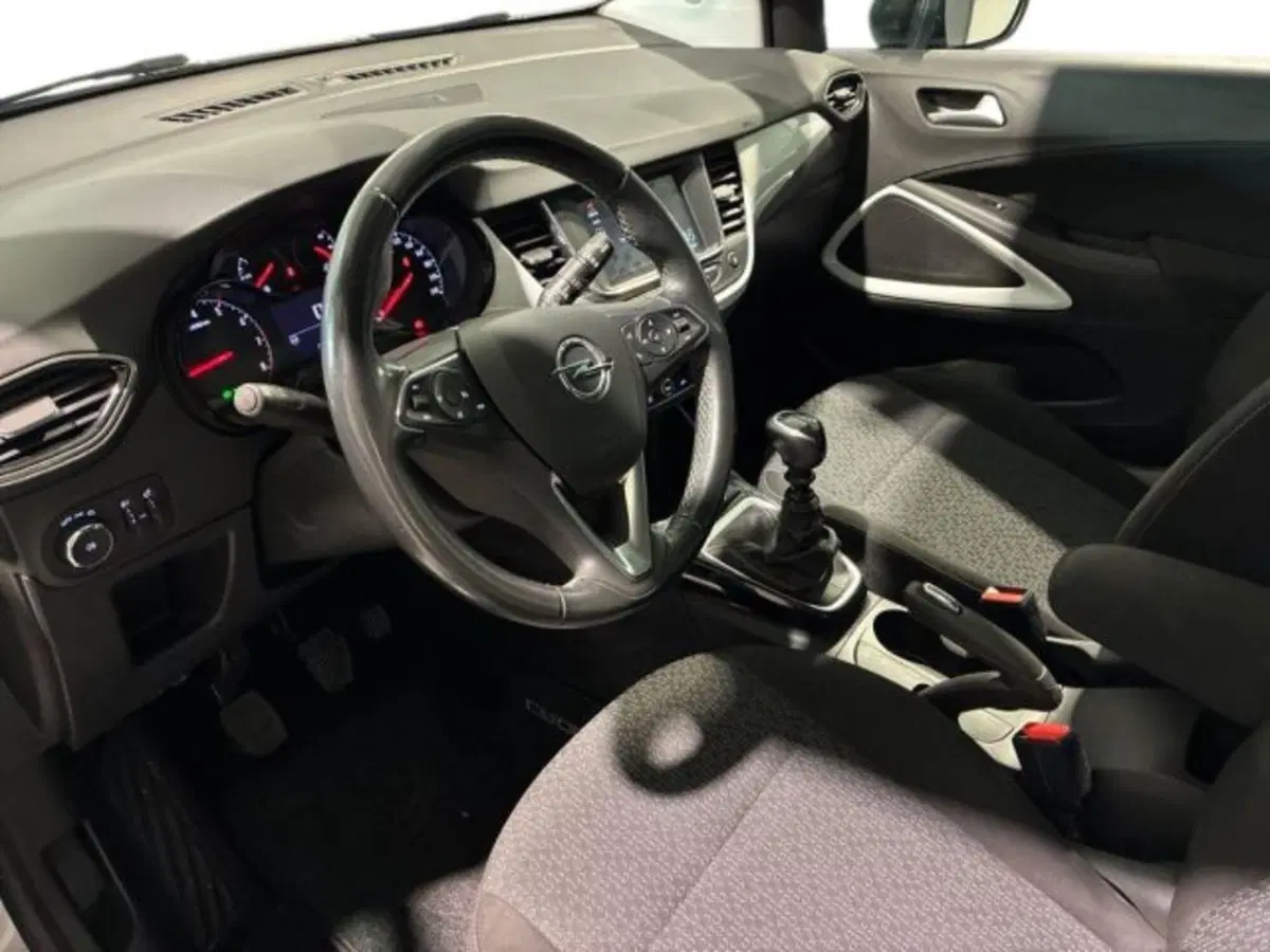 Opel Crossland usata a Ancona (9)