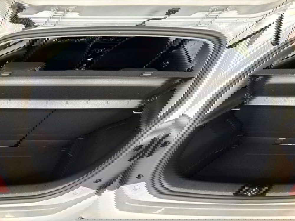 Kia Picanto nuova a Catania (12)