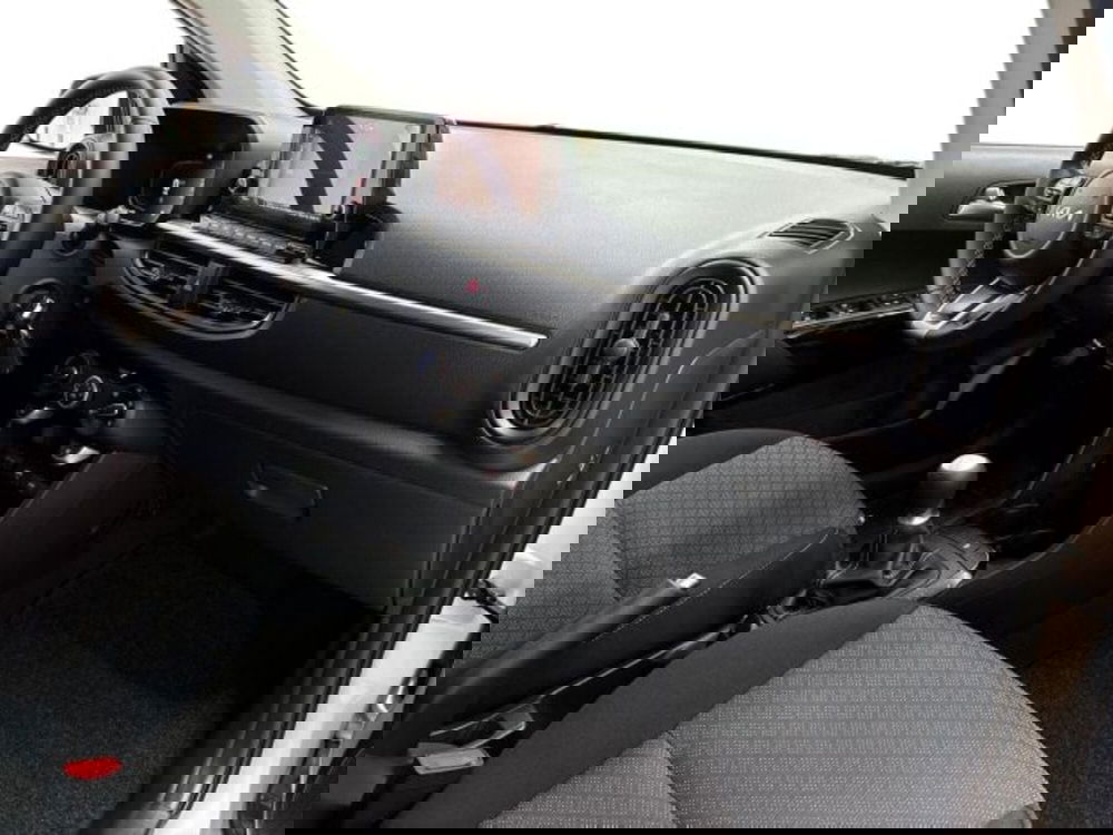 Kia Picanto nuova a Catania (9)