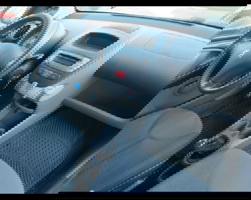 Peugeot 107 usata a Catania (5)