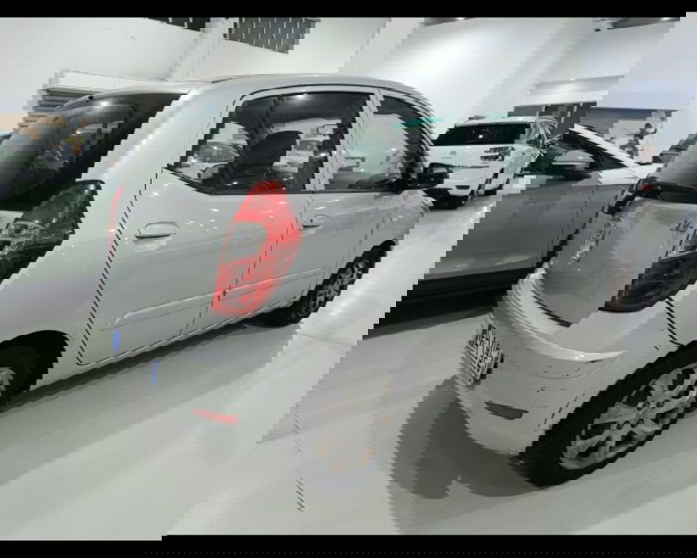 Hyundai i10 usata a Catania (3)