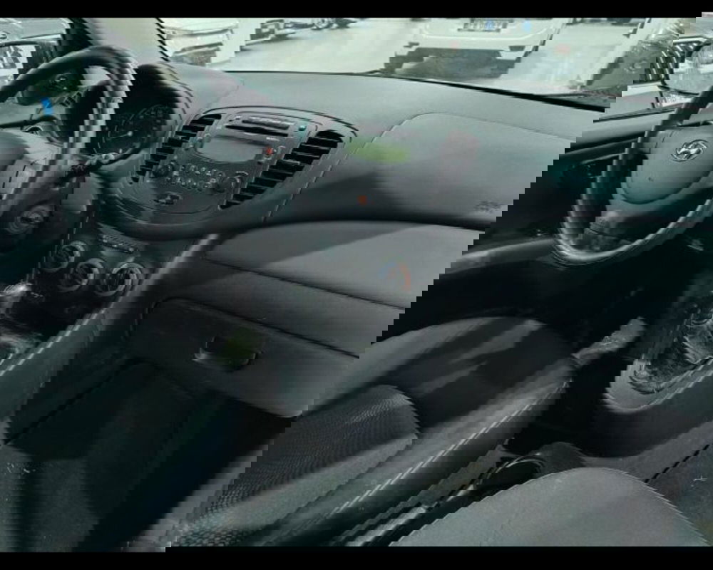 Hyundai i10 usata a Catania (5)