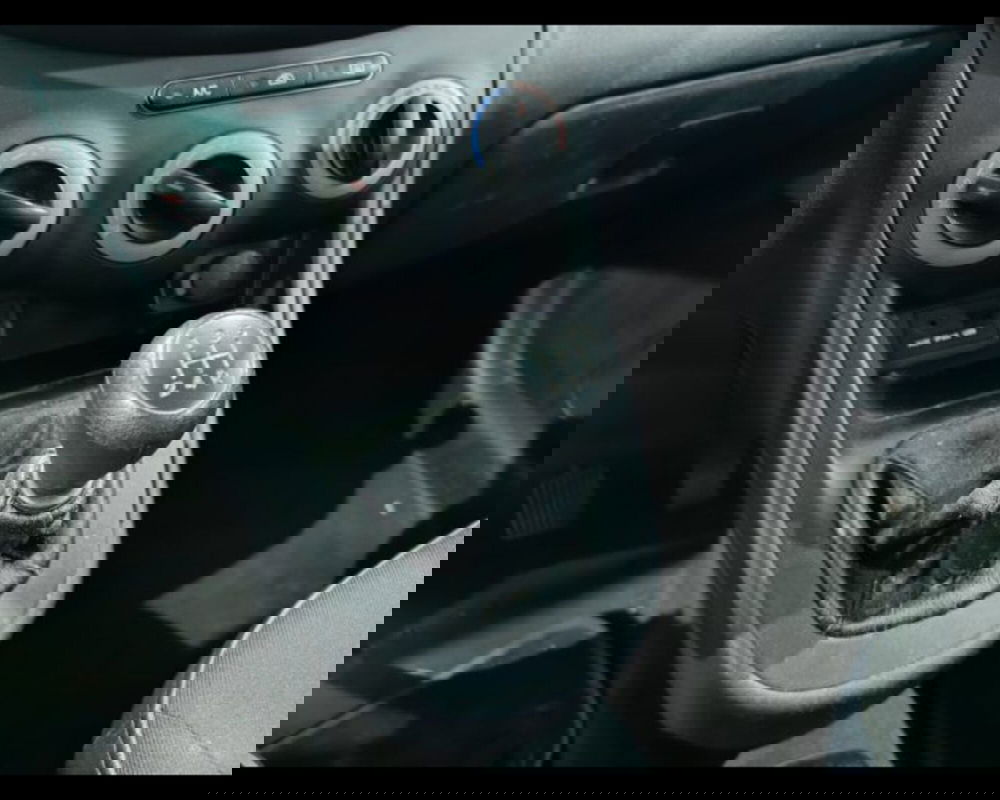 Hyundai i10 usata a Catania (9)