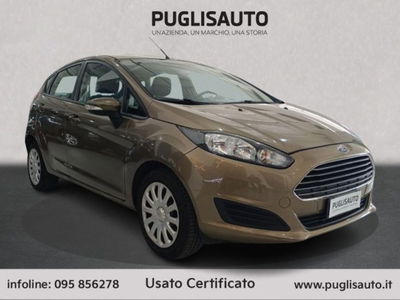 Ford Fiesta 1.4 5 porte Bz.- GPL Titanium del 2013 usata a Belpasso