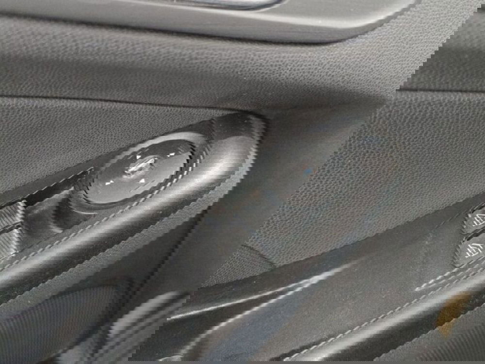 Ford Fiesta usata a Catania (19)