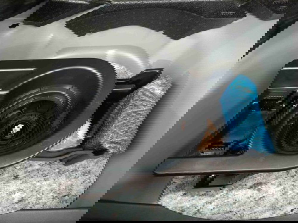 Opel Mokka nuova a Catania (13)