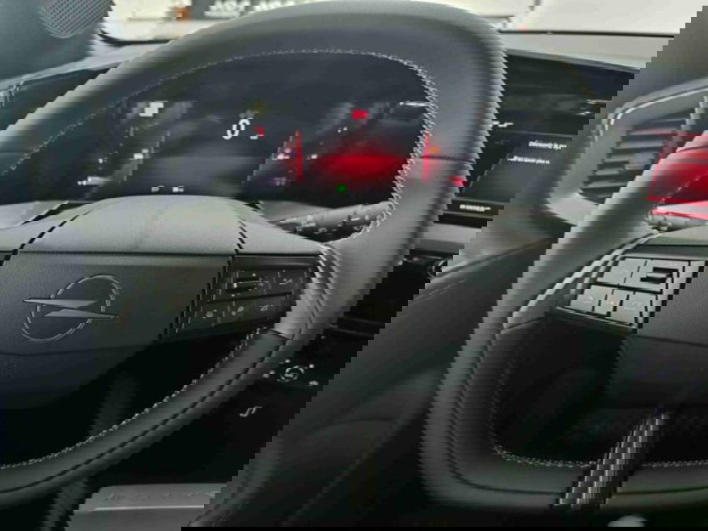 Opel Mokka nuova a Catania (16)