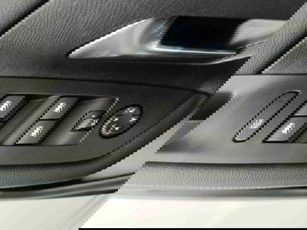 Opel Mokka nuova a Catania (18)