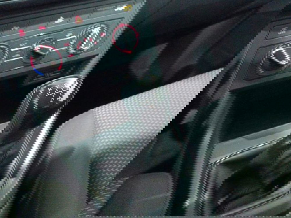 Volkswagen T-Cross usata a Catania (8)