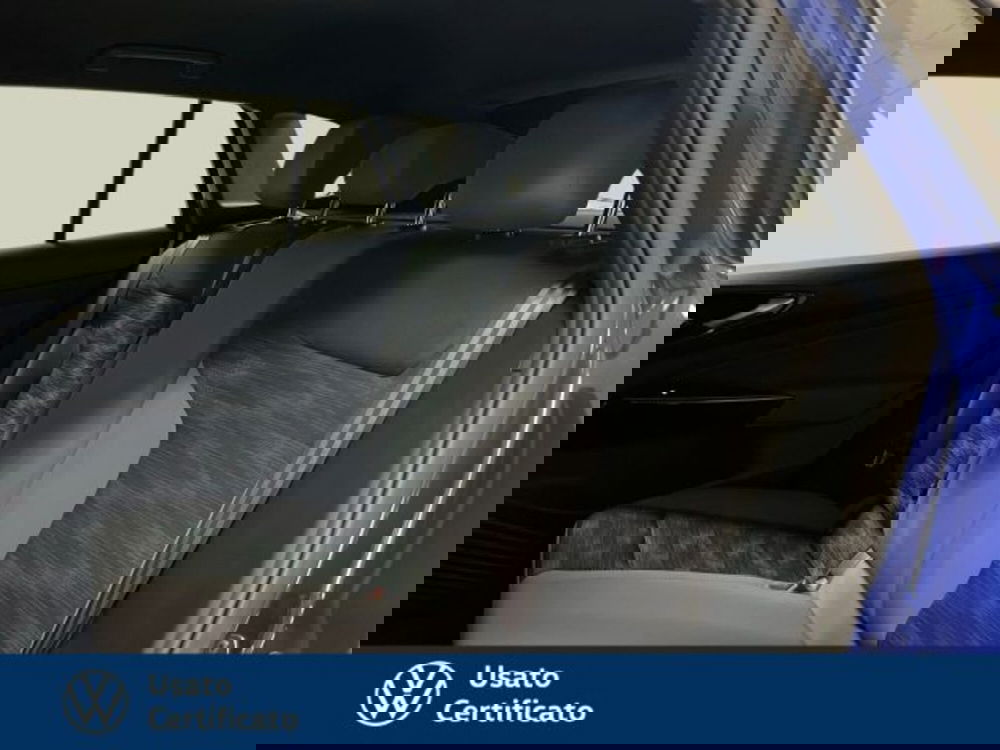 Volkswagen ID.4 usata a Vicenza (8)