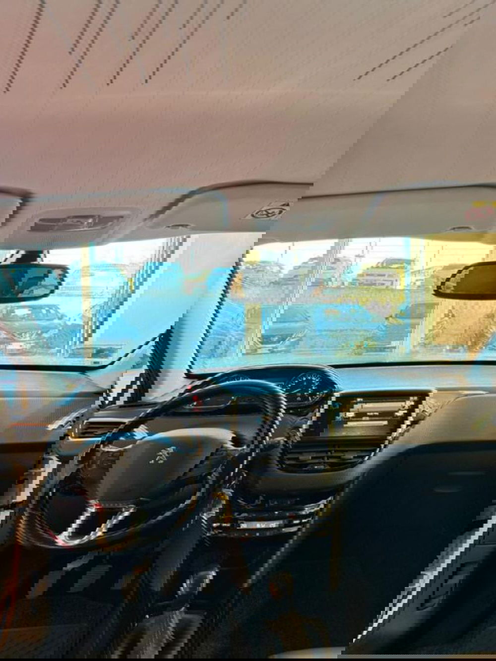 Peugeot 2008 usata a Sassari (9)