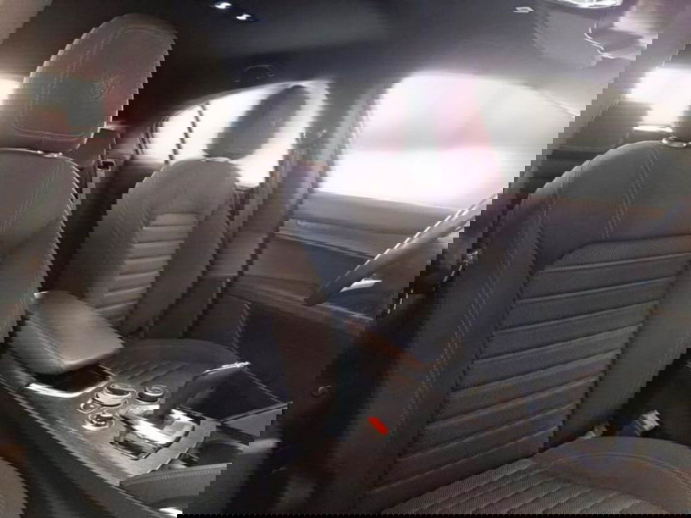 Alfa Romeo Stelvio usata a Salerno (12)