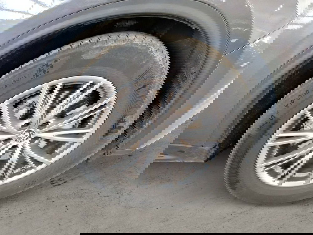 Alfa Romeo Stelvio usata a Salerno (17)