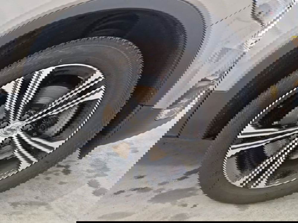 Volvo XC40 usata a Salerno (17)