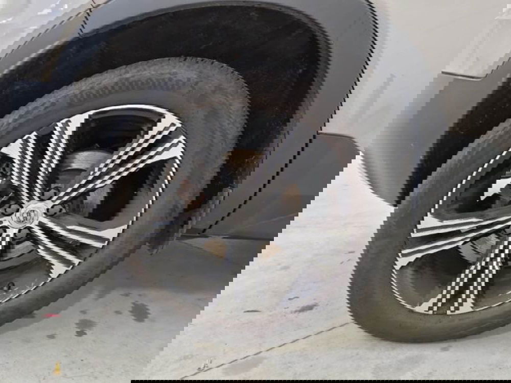 Volvo XC40 usata a Salerno (18)