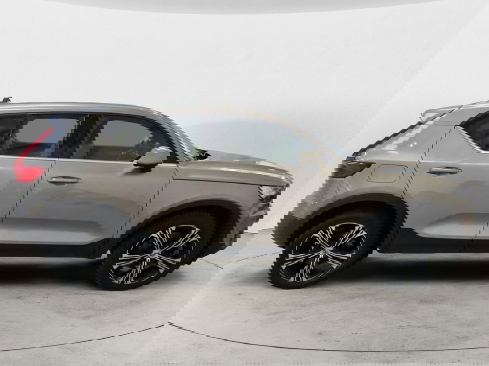 Volvo XC40 usata a Salerno (5)