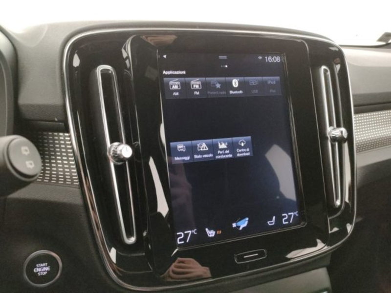 Volvo XC40 usata a Modena (13)