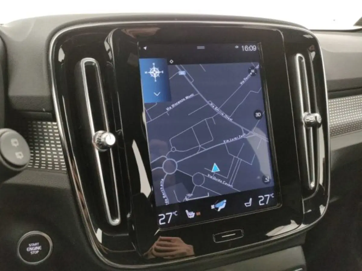 Volvo XC40 usata a Modena (15)