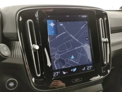 Volvo XC40 T4 AWD Geartronic R-design del 2018 usata a Modena