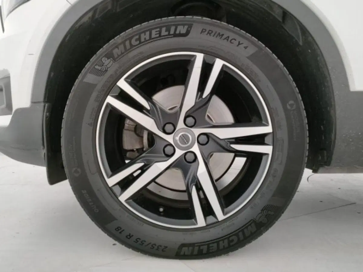 Volvo XC40 usata a Modena (6)