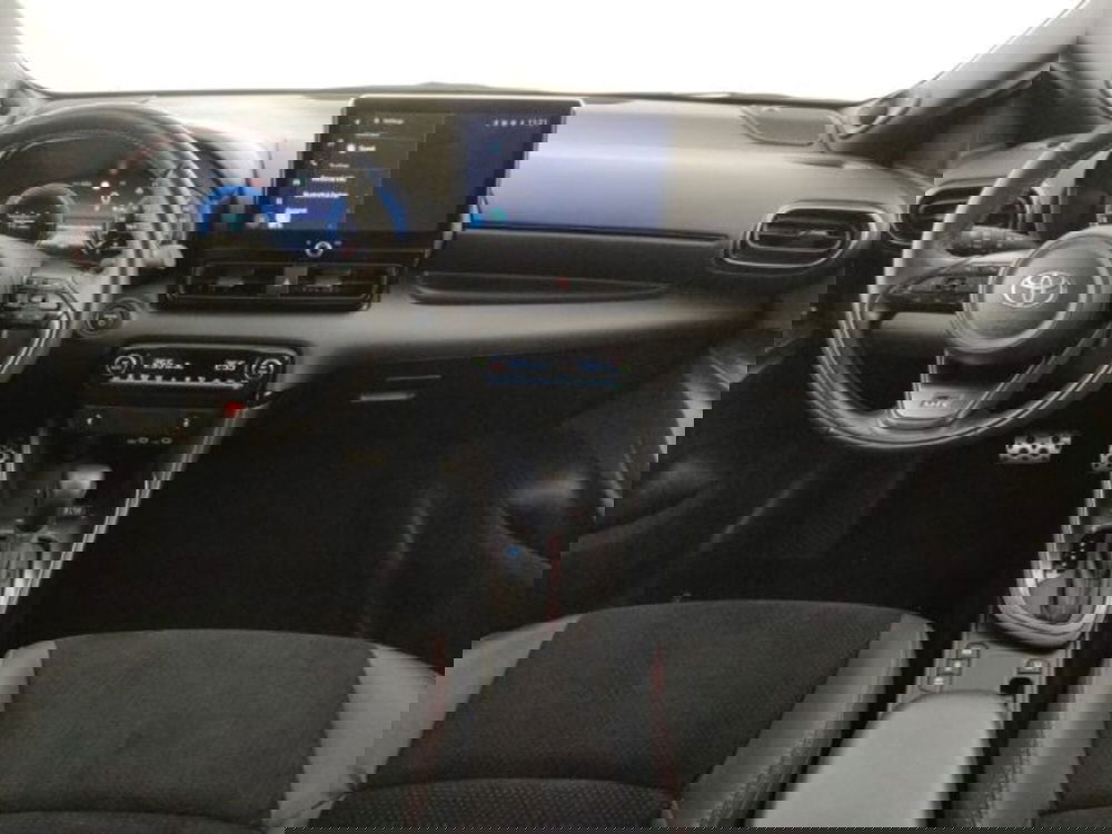 Toyota Yaris Cross usata a Modena (11)