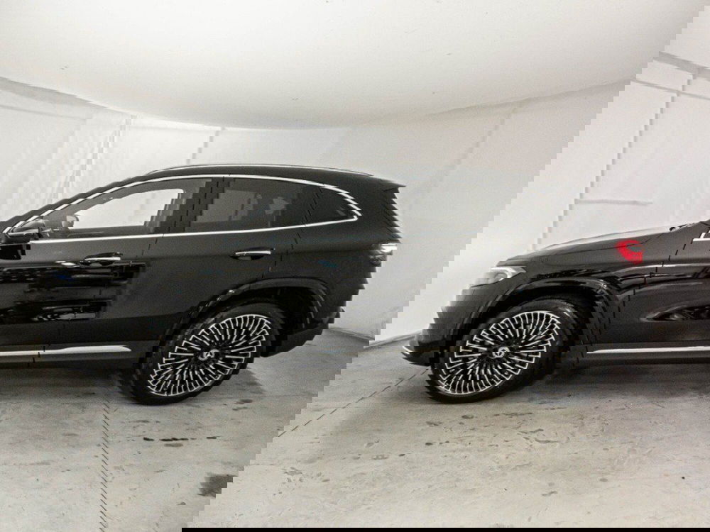 Mercedes-Benz EQA nuova a Macerata (5)