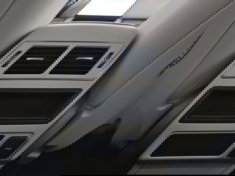 Jaguar F-Pace usata a Alessandria (20)