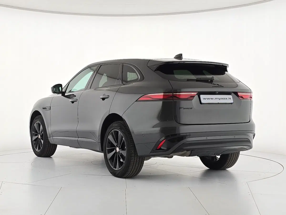 Jaguar F-Pace usata a Alessandria (4)