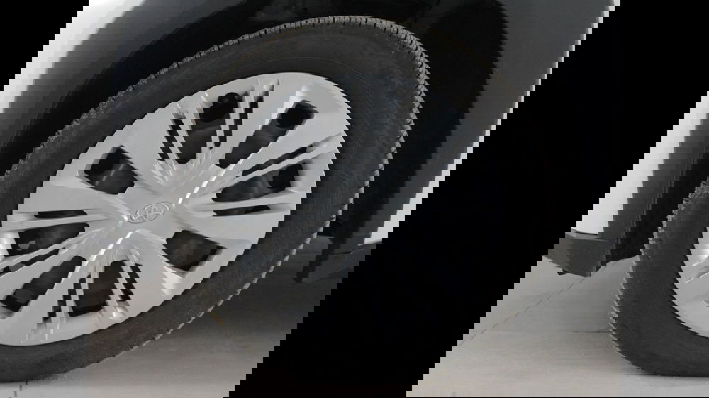 Toyota Aygo X usata a Palermo (14)