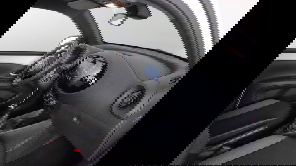 Toyota Aygo X usata a Palermo (5)