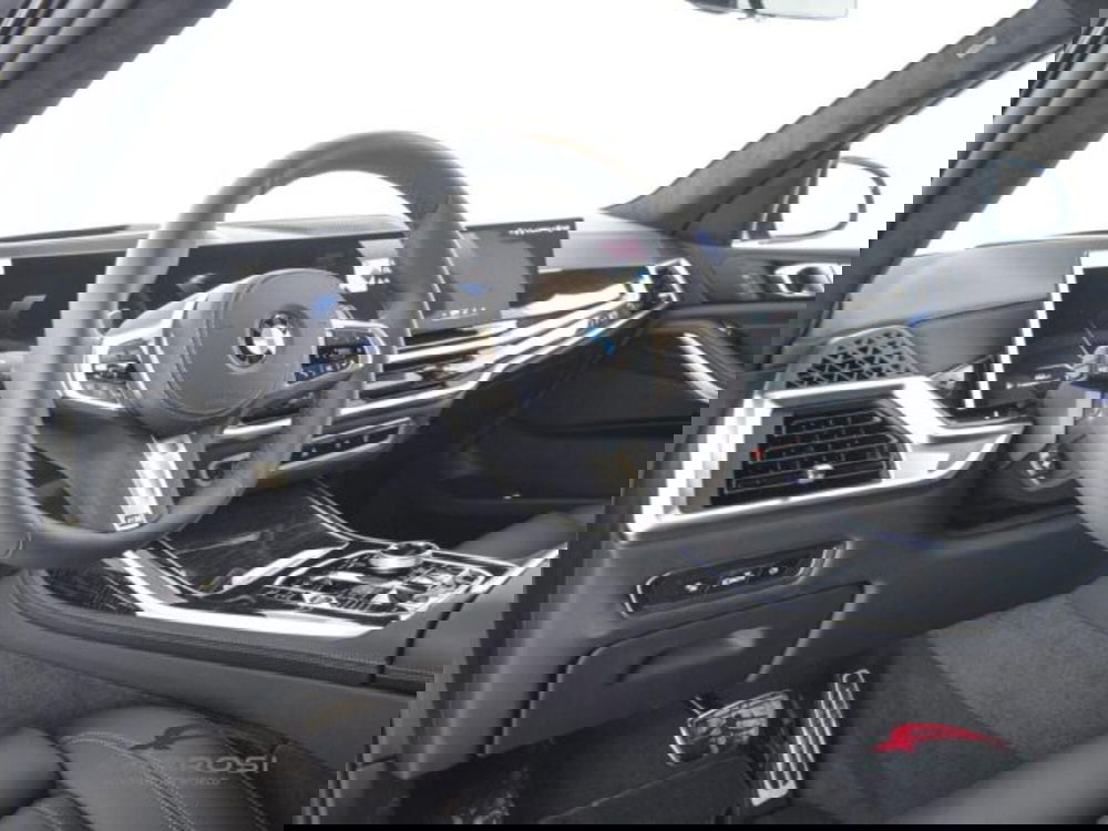 BMW X7 nuova a Perugia (8)