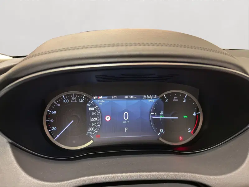 Jaguar E-Pace usata a Latina (10)