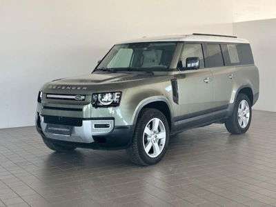 Land Rover Defender 110 3.0D I6 250 CV AWD Auto Commercial SE del 2024 usata a Venezia