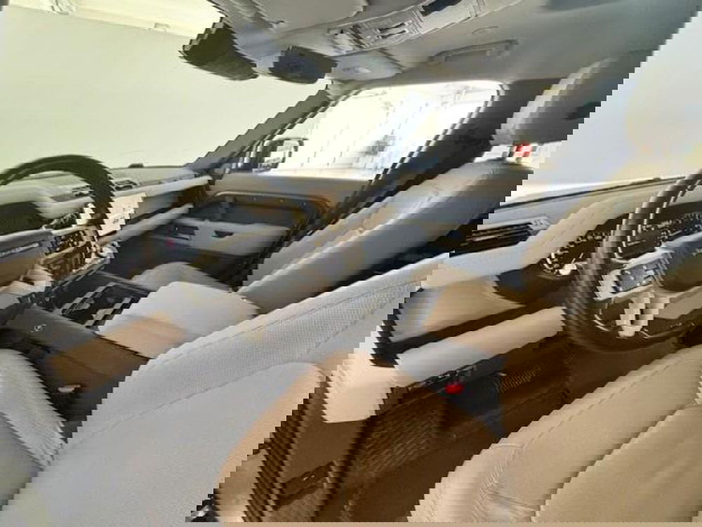 Land Rover Defender usata a Venezia (10)