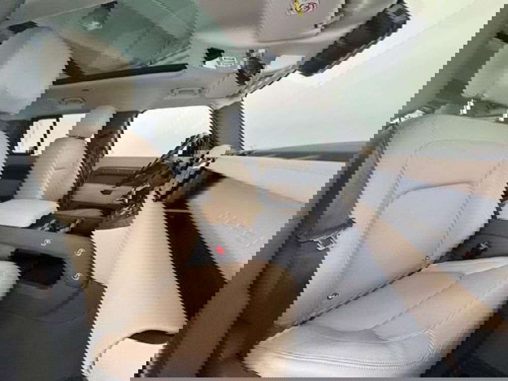 Land Rover Defender usata a Venezia (9)