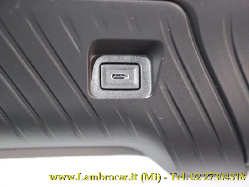 Citroen C3 nuova a Milano (16)