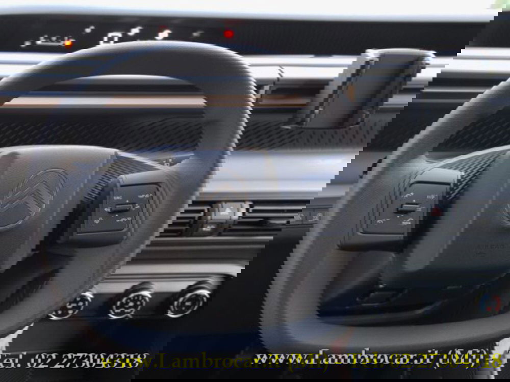 Citroen C3 Aircross nuova a Milano (10)