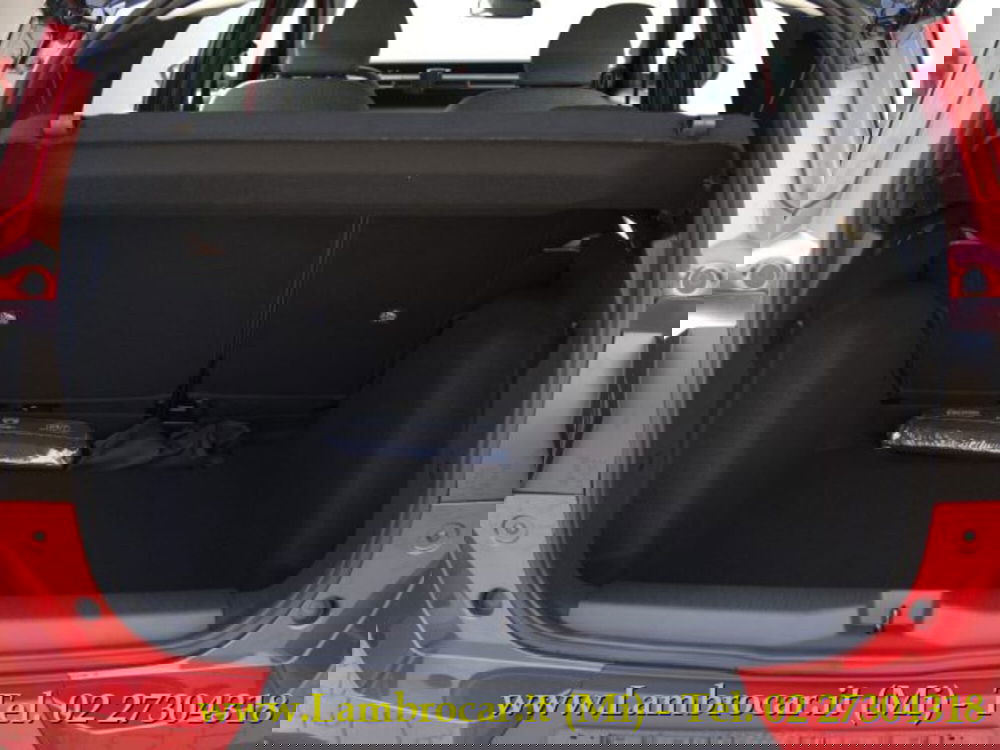 Citroen C3 Aircross nuova a Milano (15)