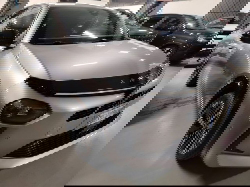 Lancia Ypsilon usata a Forlì-Cesena (3)