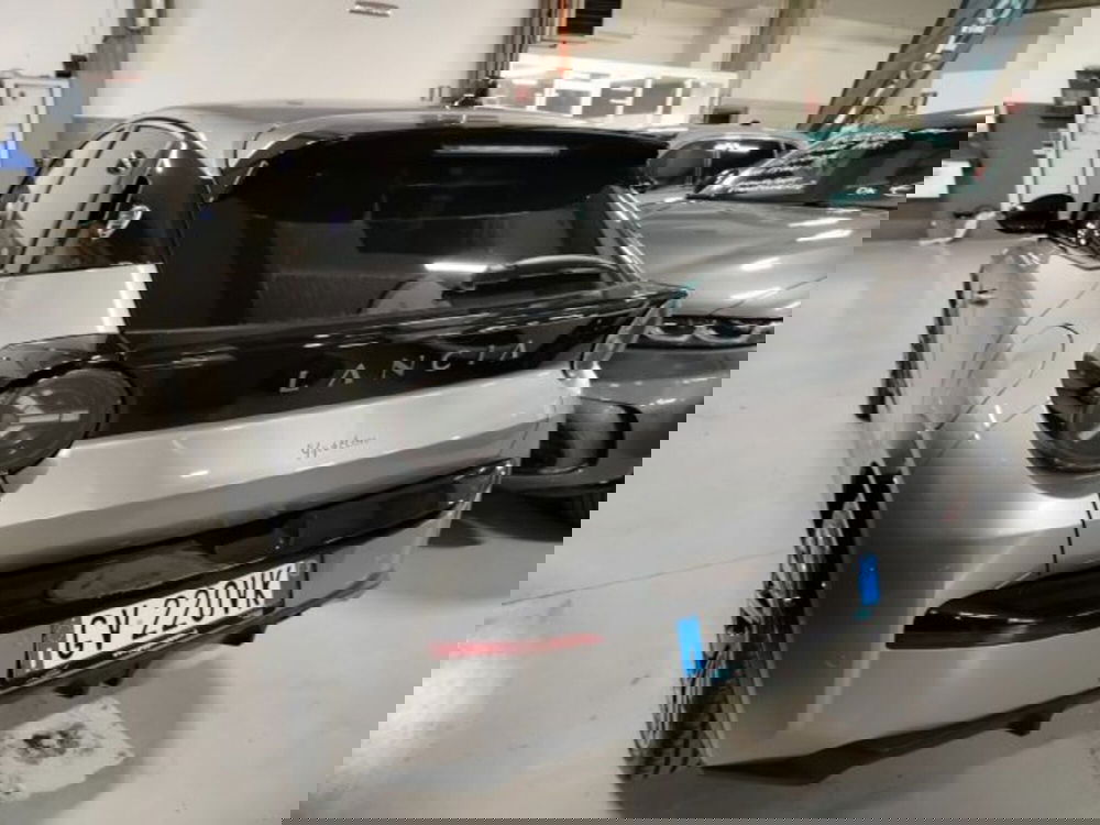 Lancia Ypsilon usata a Forlì-Cesena (7)