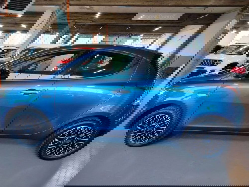 Lancia Ypsilon usata a Forlì-Cesena (18)