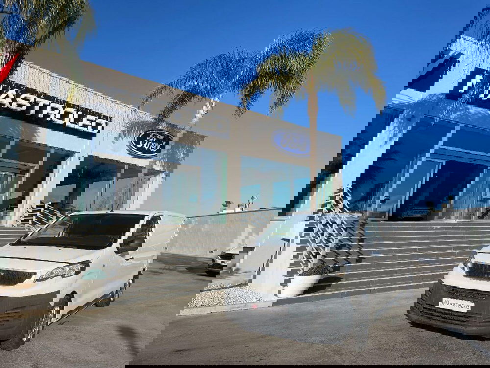 Peugeot Expert Furgone usata a Lecce