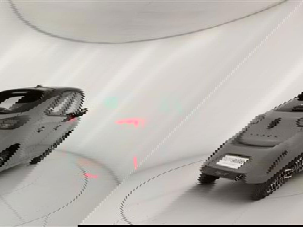 Opel Corsa nuova a Bari (7)