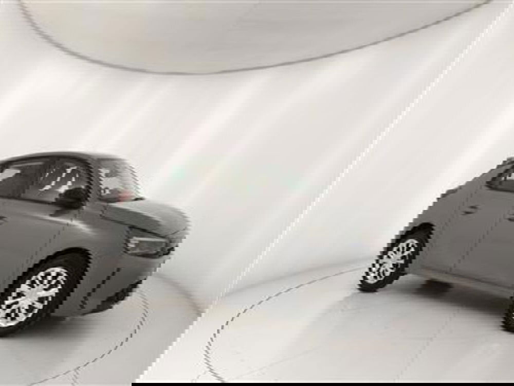 Opel Corsa nuova a Bari (10)