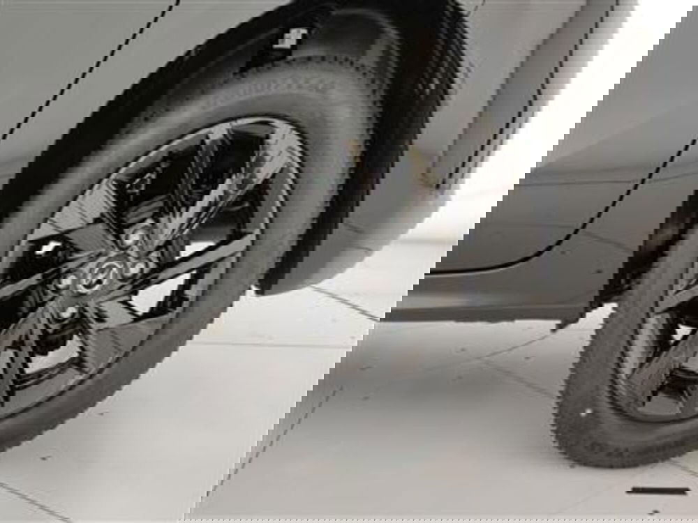 Opel Corsa nuova a Bari (12)