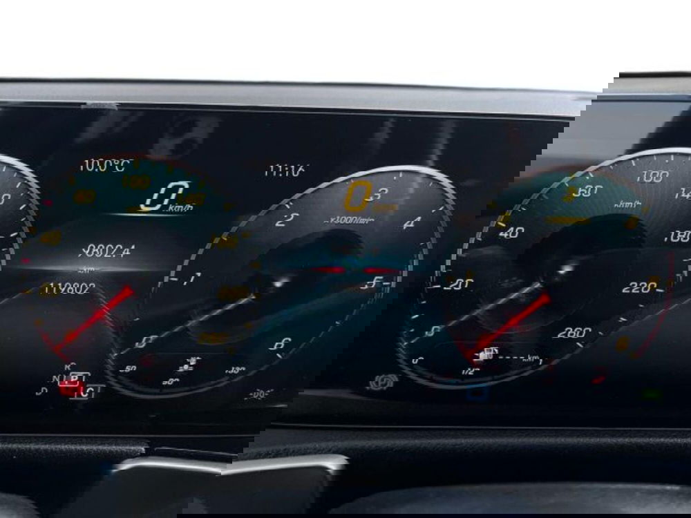 Mercedes-Benz GLB usata a Verona (8)