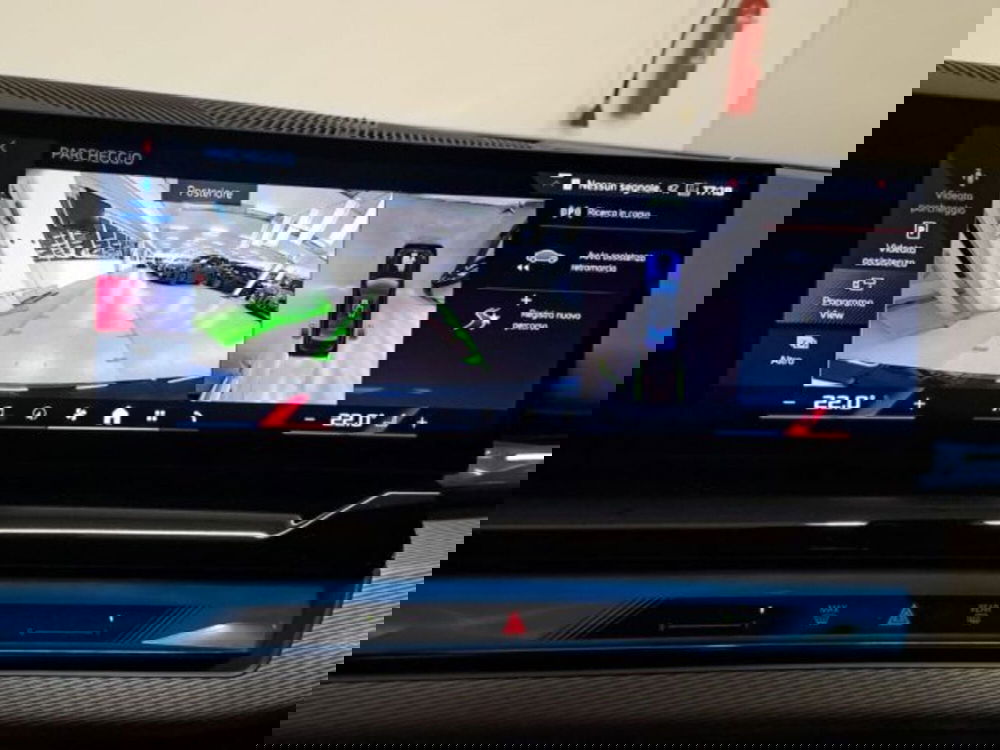 BMW i5 Touring usata a Verona (11)